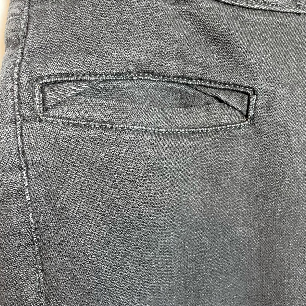 Cropped Black Denim - Picture 5 of 9